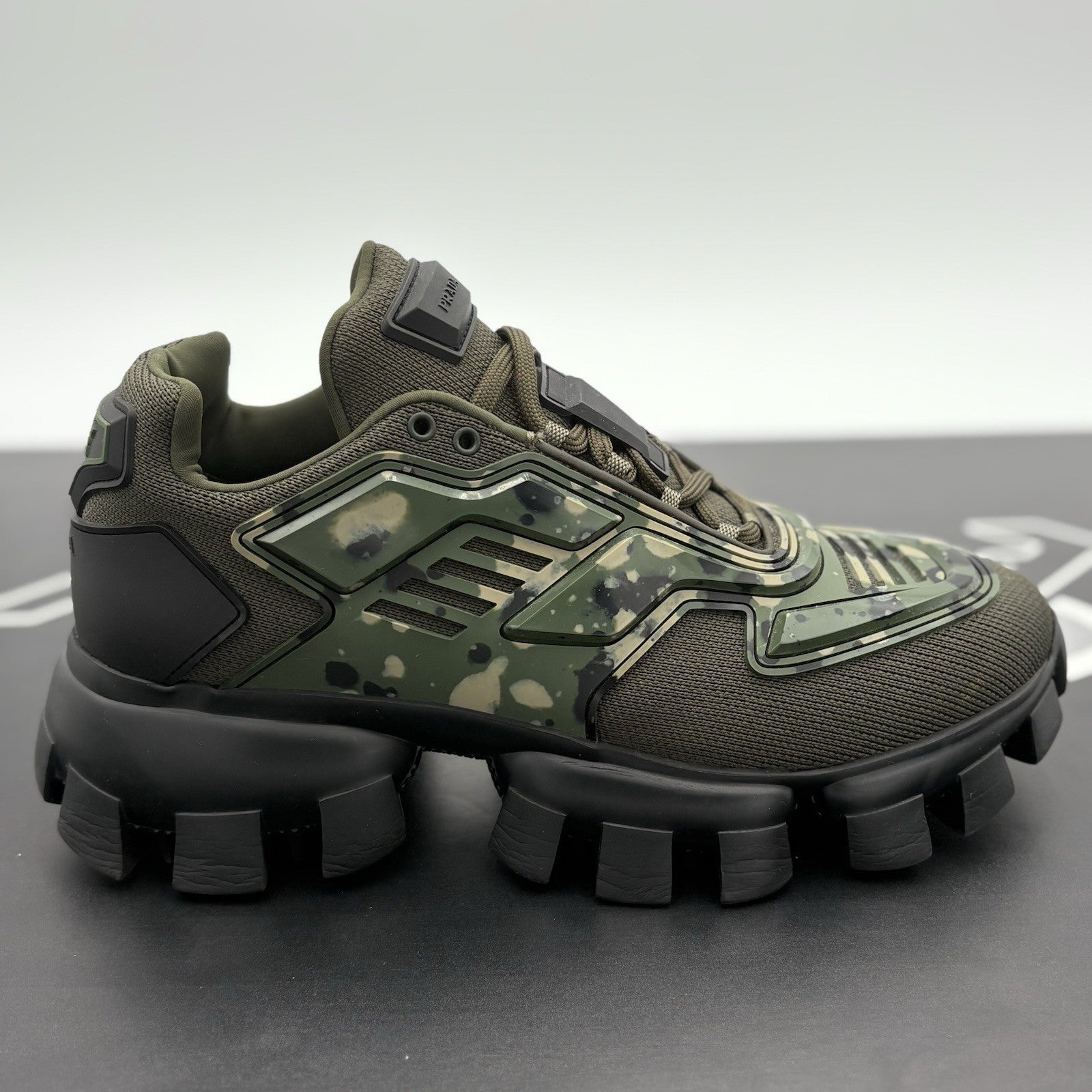 Size 7 UK (8 US) - Prada Cloudbust Thunder ' Camo ' | GREAT CONDITION!