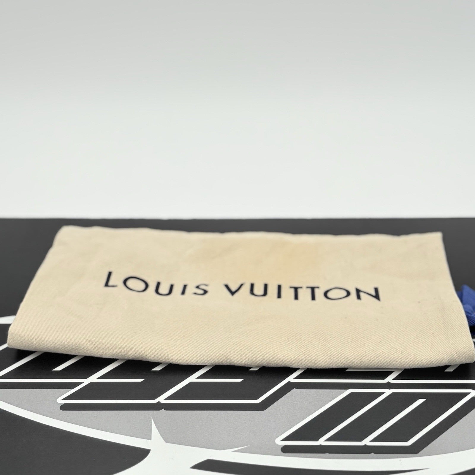 Size 6 LV (7-7.5 US) - Louis Vuitton Trainer ' Blue ' | GREAT CONDITION!