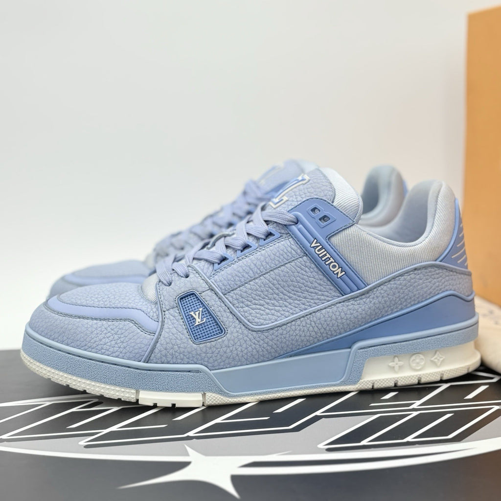 Size 11 LV (12-12.5 US) Louis Vuitton Trainer ' Light Blue White ' | GREAT COND!