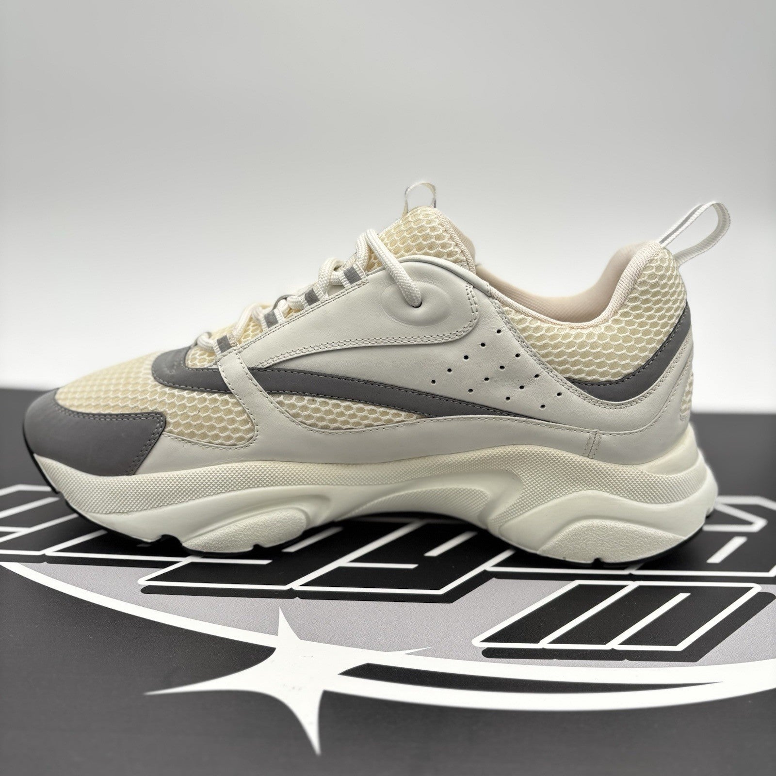 Size 45 (12 US) - Dior B22 Sneaker ' White Reflective ' | GREAT CONDITION!
