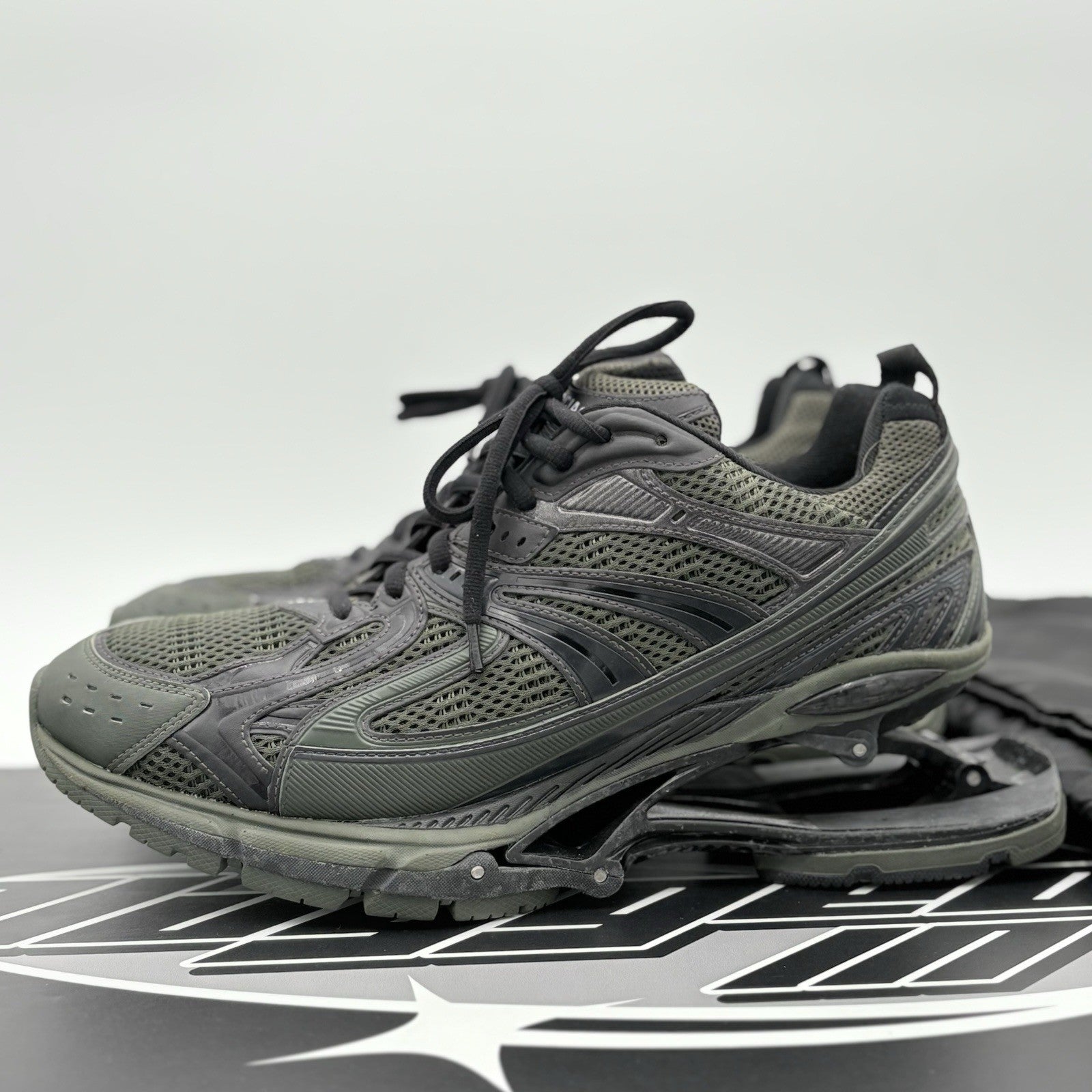 Size 44 (11 US) - Balenciaga Men’s X-Pander ' Green Black ' | SUPER CLEAN!