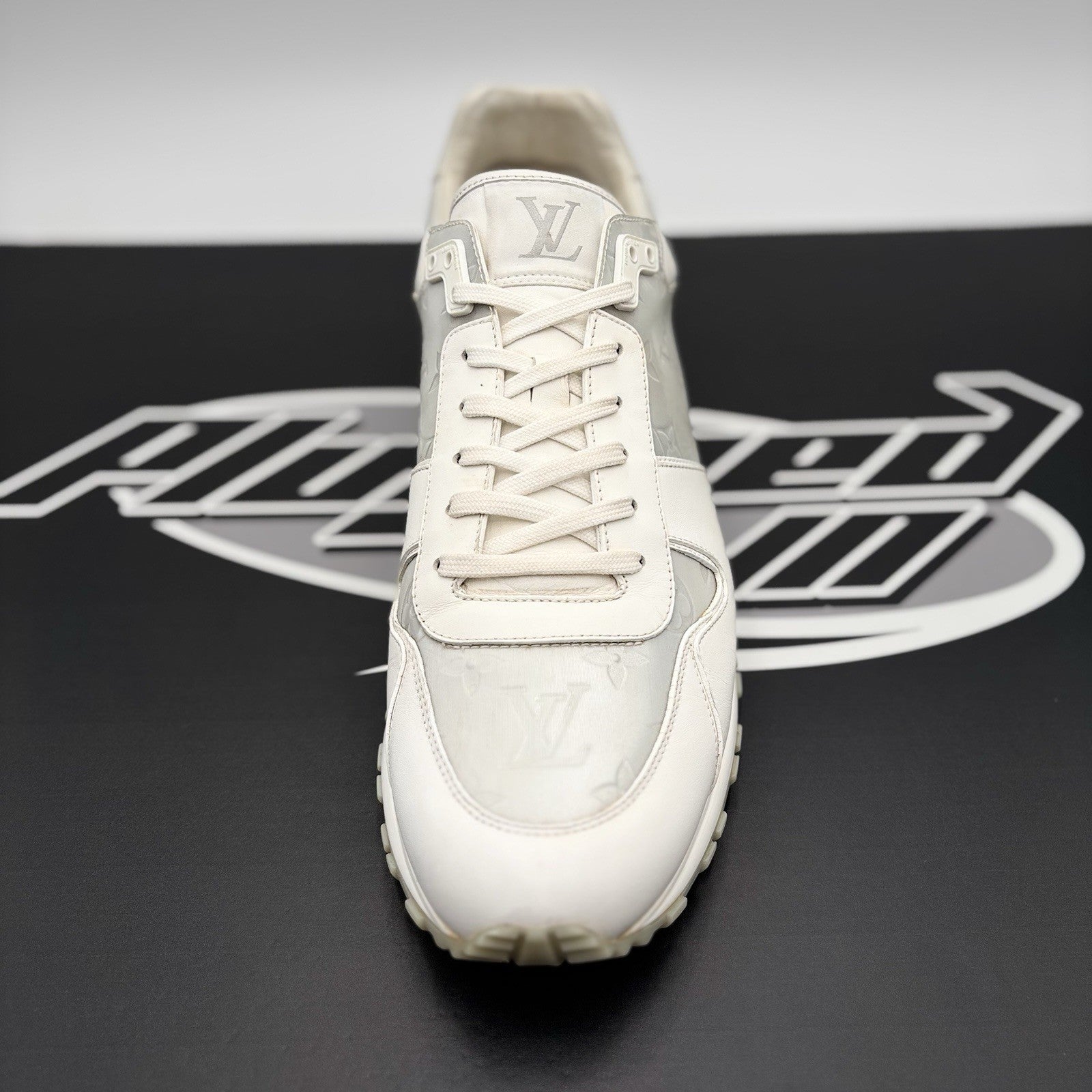 Size 12 LV (13-13.5 US) Louis Vuitton Run Away Sneaker ' White ' | GOOD!