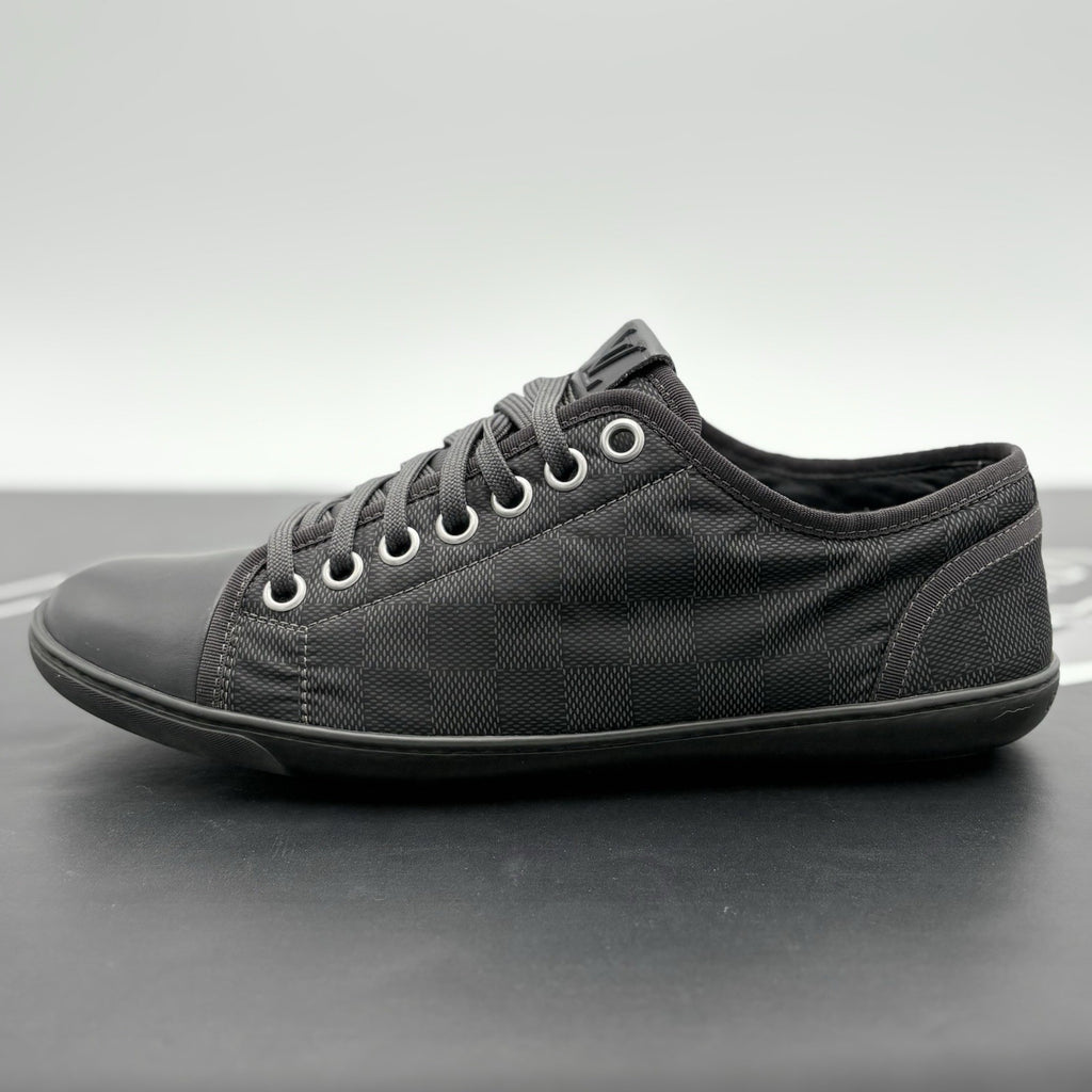 Size 7 LV (8-8.5 US) - Louis Vuitton Damier Low Top ' Black ' | GOOD CONDITION!
