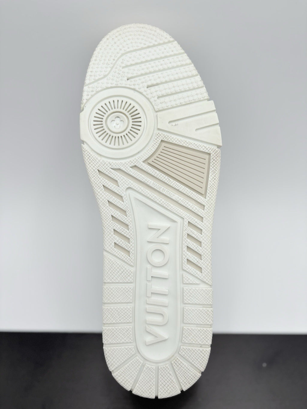 Size 7.5 LV (8.5-9 US) Louis Vuitton Trainer ' Brown Patent ' | SUPER CLEAN!