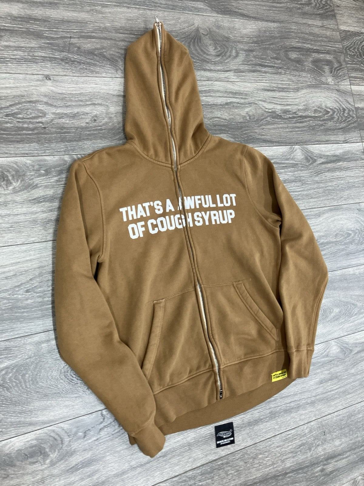 Size L - Thats A Awful Lot Of Cough Syrup Zip Up Hoodie ' Brown ' | NEW!