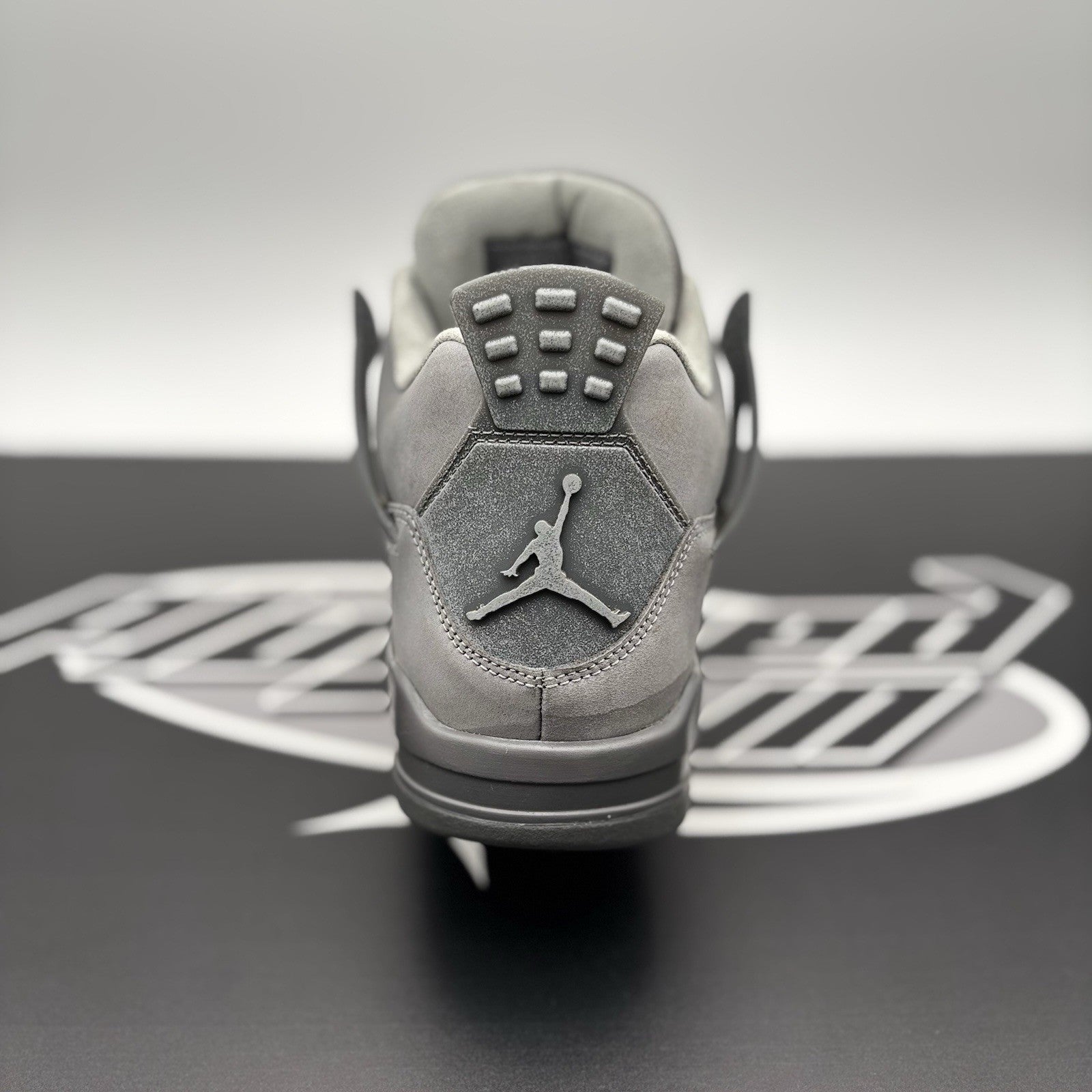 Size 9.5 - Air Jordan 4 Retro SE ' Wet Cement ' | SUPER CLEAN!