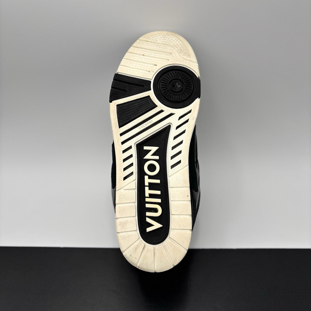 Size 8.5 LV (9.5-10 US) Louis Vuitton Skate ' Black White '