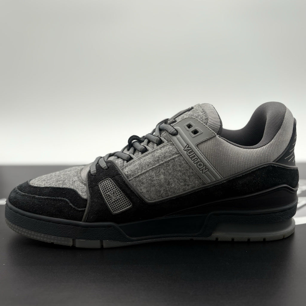 Size 9.5 LV (10.5-11 US) Louis Vuitton Trainer  ' Black Grey ' | SUPER CLEAN!