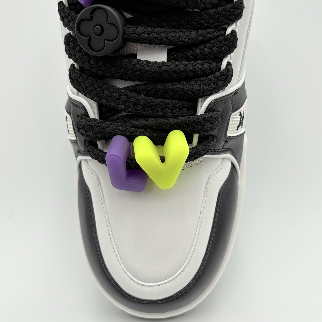 Size 10.5 LV (11.5-12 US) - Louis Vuitton Maxi ' Black White ' | ONLY TRIED ON!