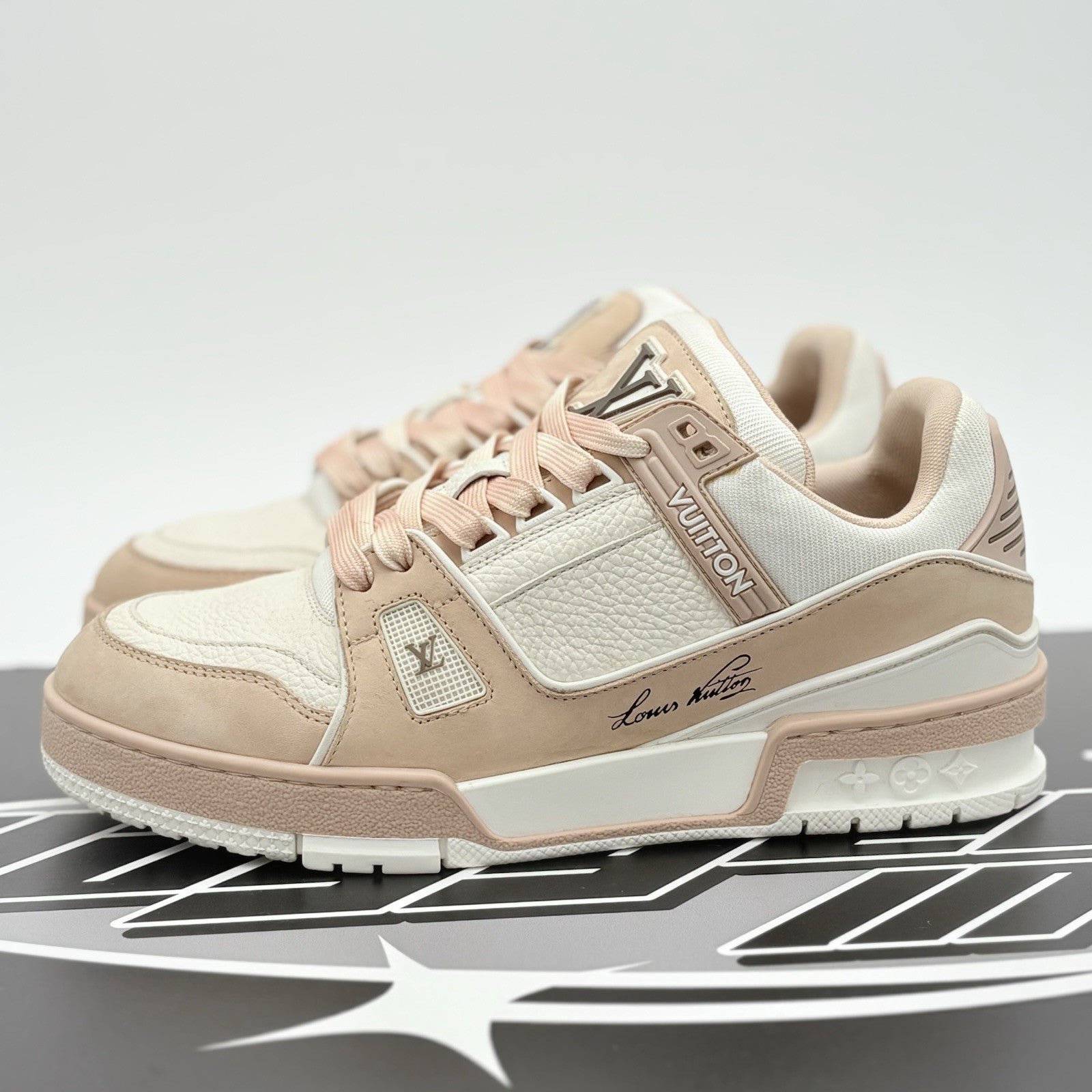 Size 38 (5 US) - Louis Vuitton Trainer ' Pink ' | GREAT CONDITION!
