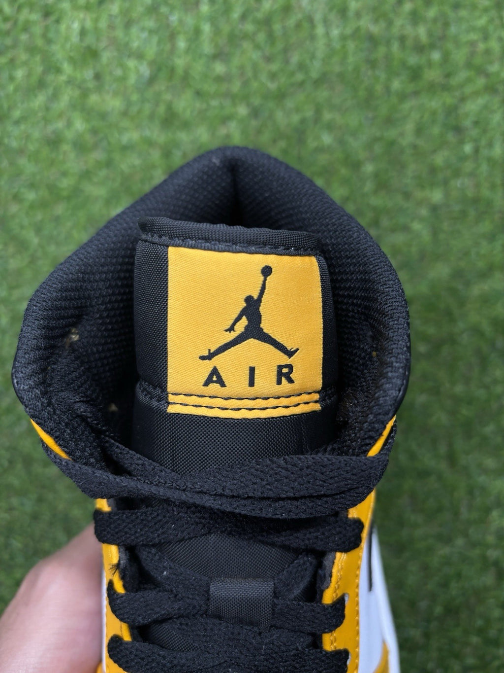 Size 8 - Jordan 1 Mid Taxi 2022 | SUPER CLEAN!