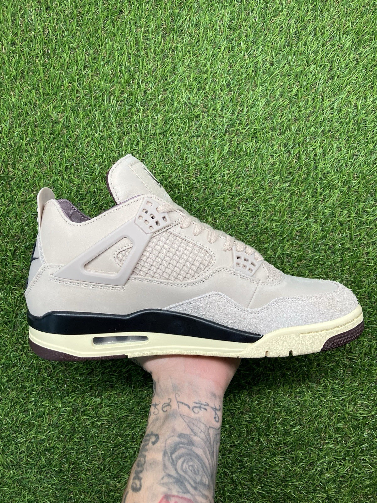 Size 9.5 - Nike Air Jordan 4 Retro x A Ma Maniere ' Fossil Stone ' | BRAND NEW!