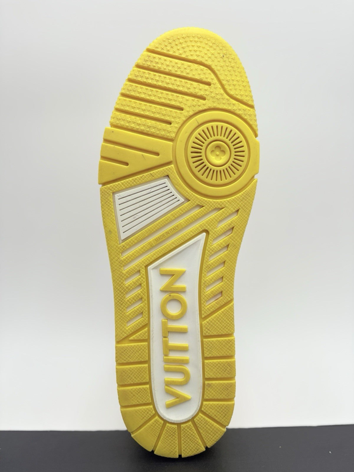 Size 9.5 LV (10.5-11 US) Louis Vuitton Trainer ' White Yellow ' | SUPER CLEAN!