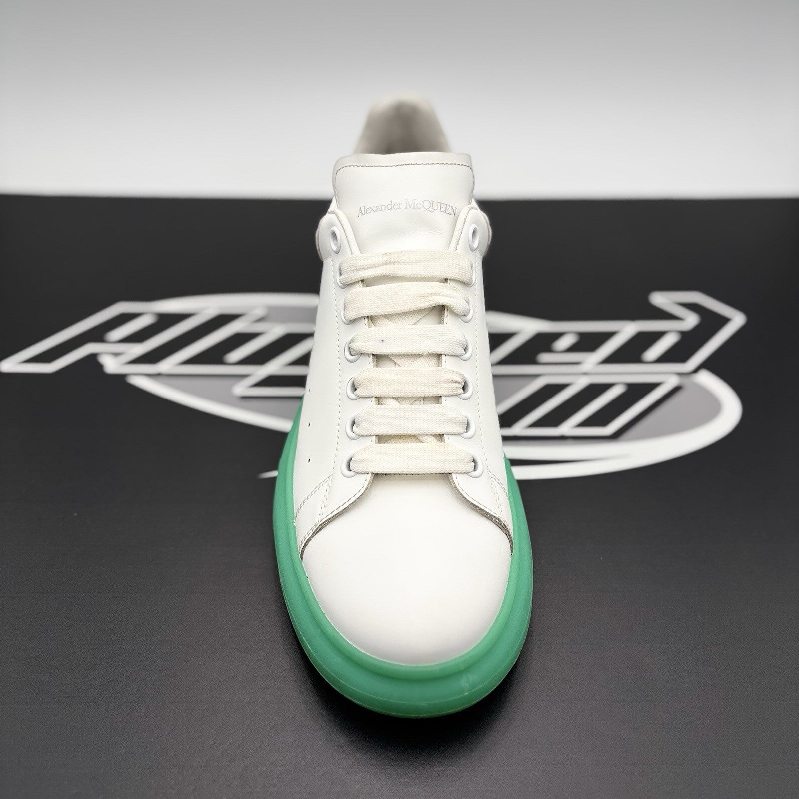 Size 44 (11 US) Alexander McQueen Oversized ' White Green ' | GREAT CONDITION!