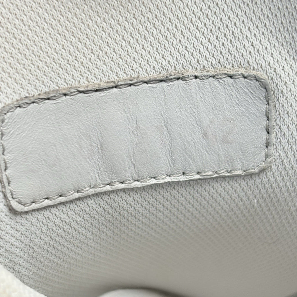 Size 42 (9 US) - Dior B22 Sneaker ' White Black ' | GOOD CONDITION!