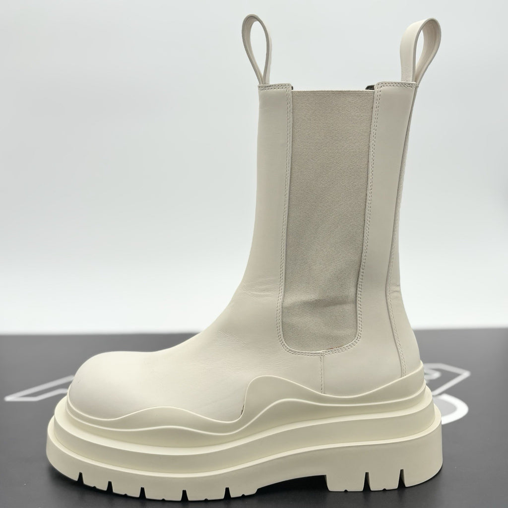 Size 40 (7 US) - Bottega Veneta Tire Boot ' Sea Salt ' | GREAT CONDITION!