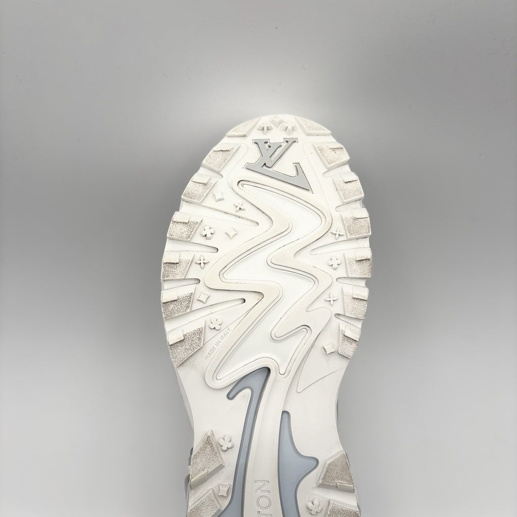 Size 7 LV (8-8.5 US) Louis Vuitton LV Runner Tactic ' White ' | GREAT!
