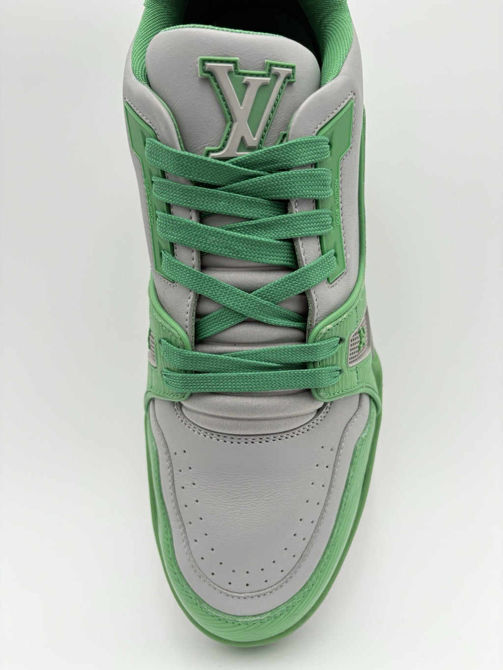 Size 8.5 LV (9.5-10 US) Louis Vuitton LV Trainer ' Green Grey ' | SUPER CLEAN!