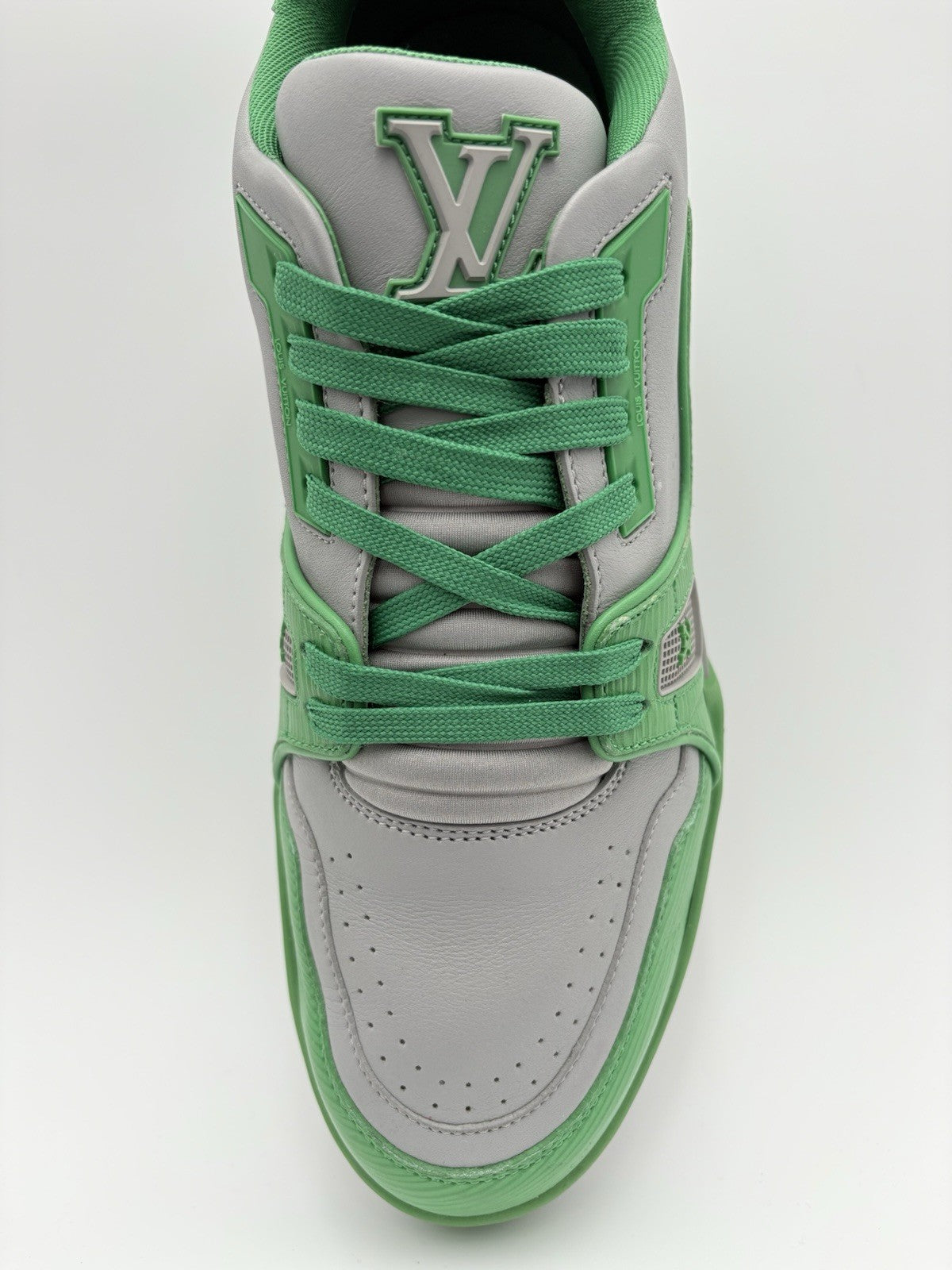 Size 8.5 LV (9.5-10 US) Louis Vuitton LV Trainer ' Green Grey ' | SUPER CLEAN!