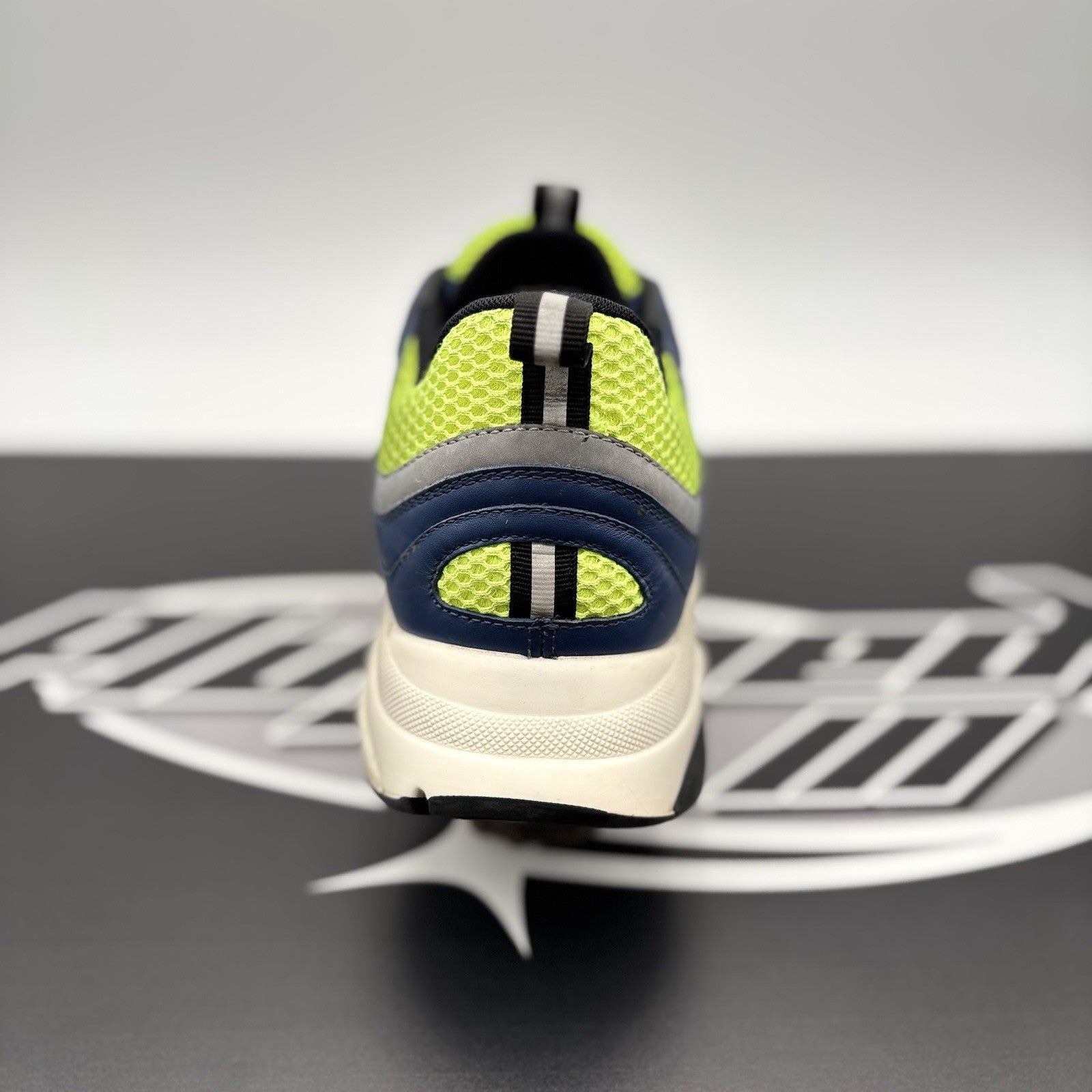 Size 42 (9 US) - Dior B22 Sneaker ' Blue, Lime '| GOOD CONDITION!