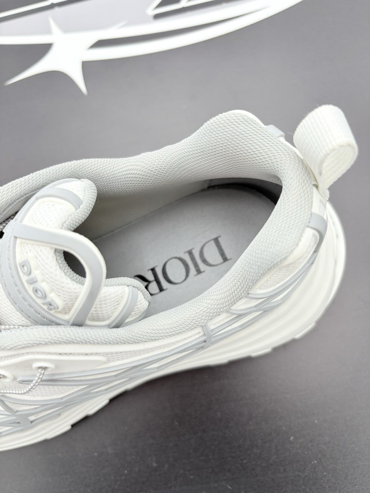 Size 41 (8 US) - Dior B31 Runner ' White Grey ' | ONLY WORN ONCE!