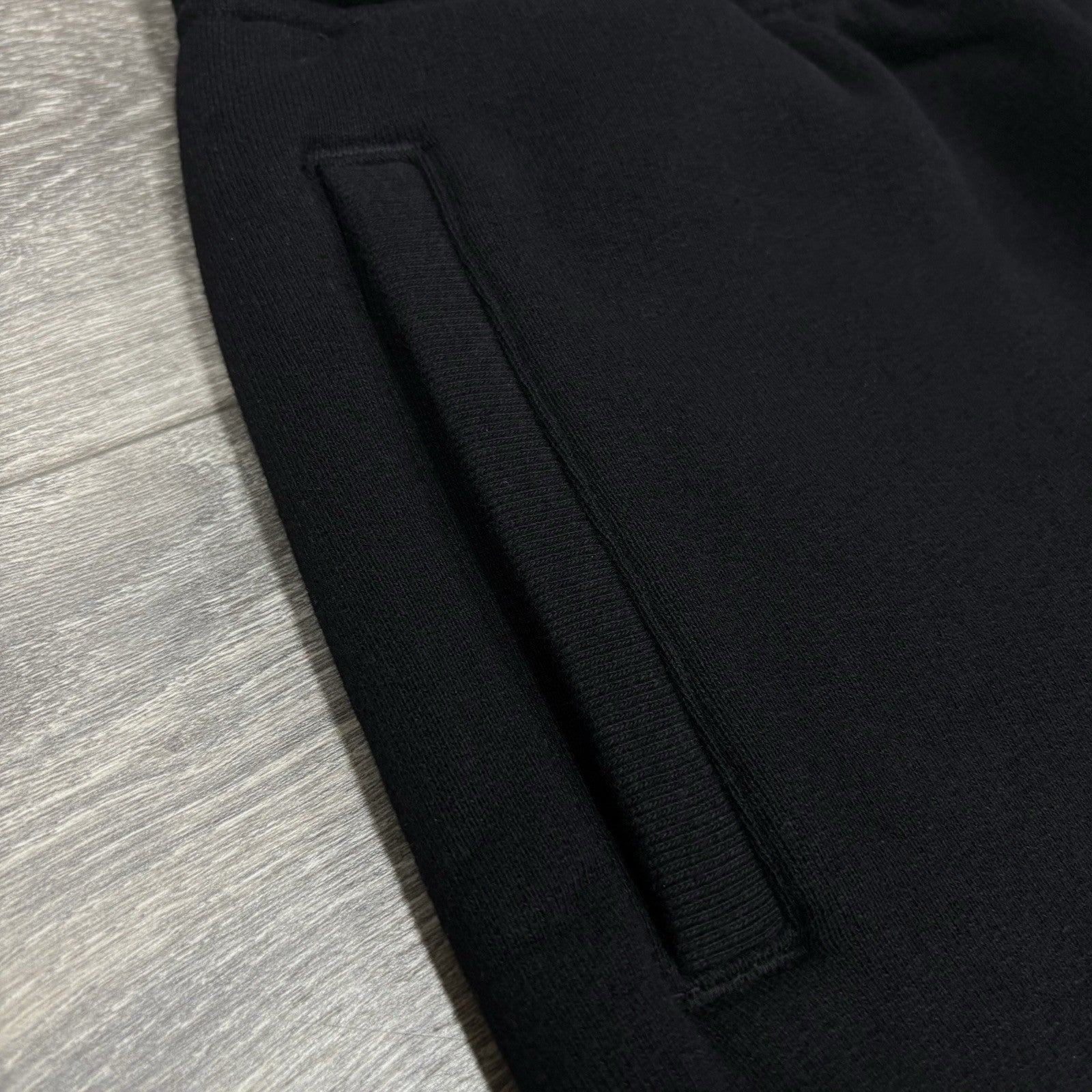 Size M - Chrome Hearts Seven 11 Sweat Shorts ' Black ' | BRAND NEW!