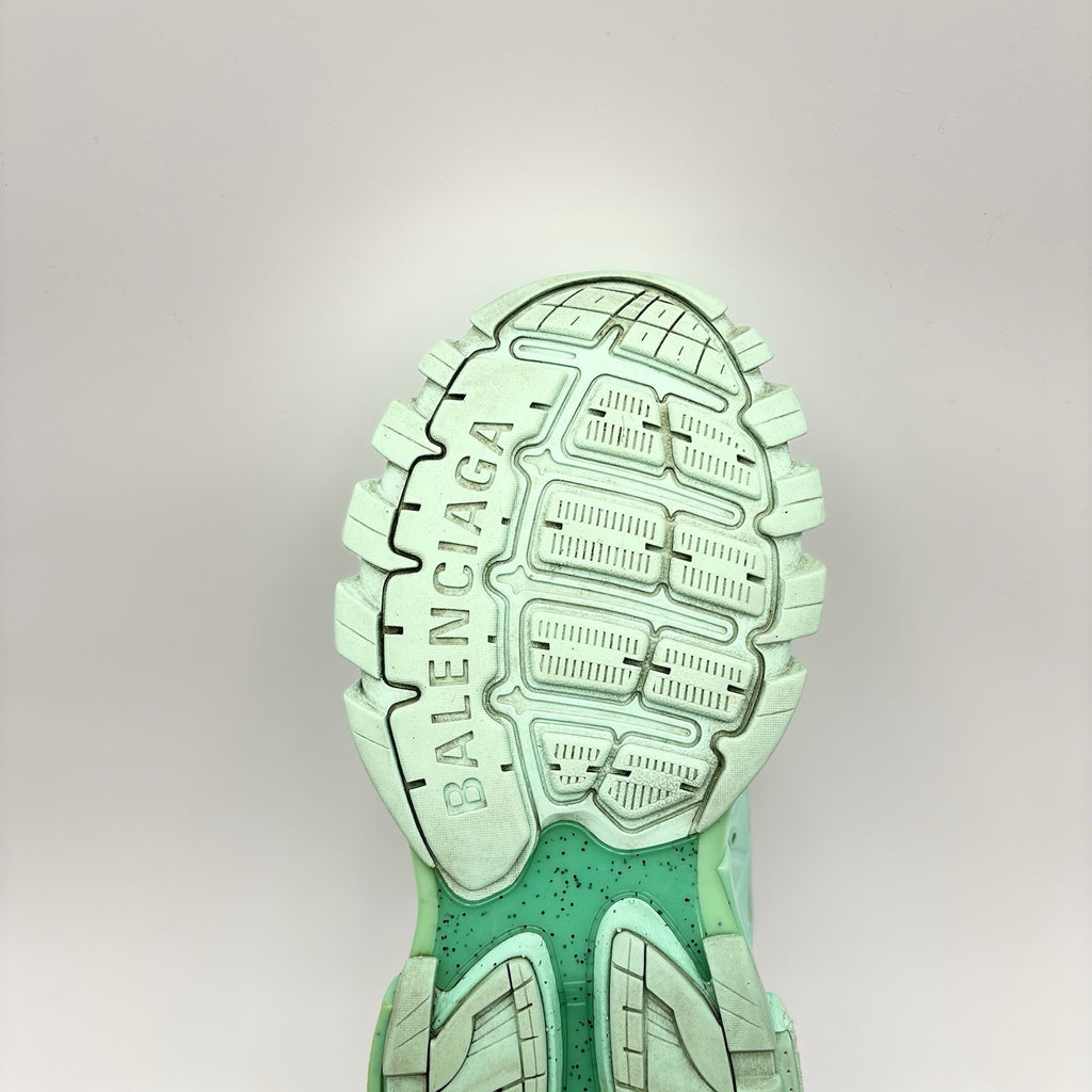 Size 44 (11 US) - Balenciaga Track ' Mint ' | GREAT CONDITION!