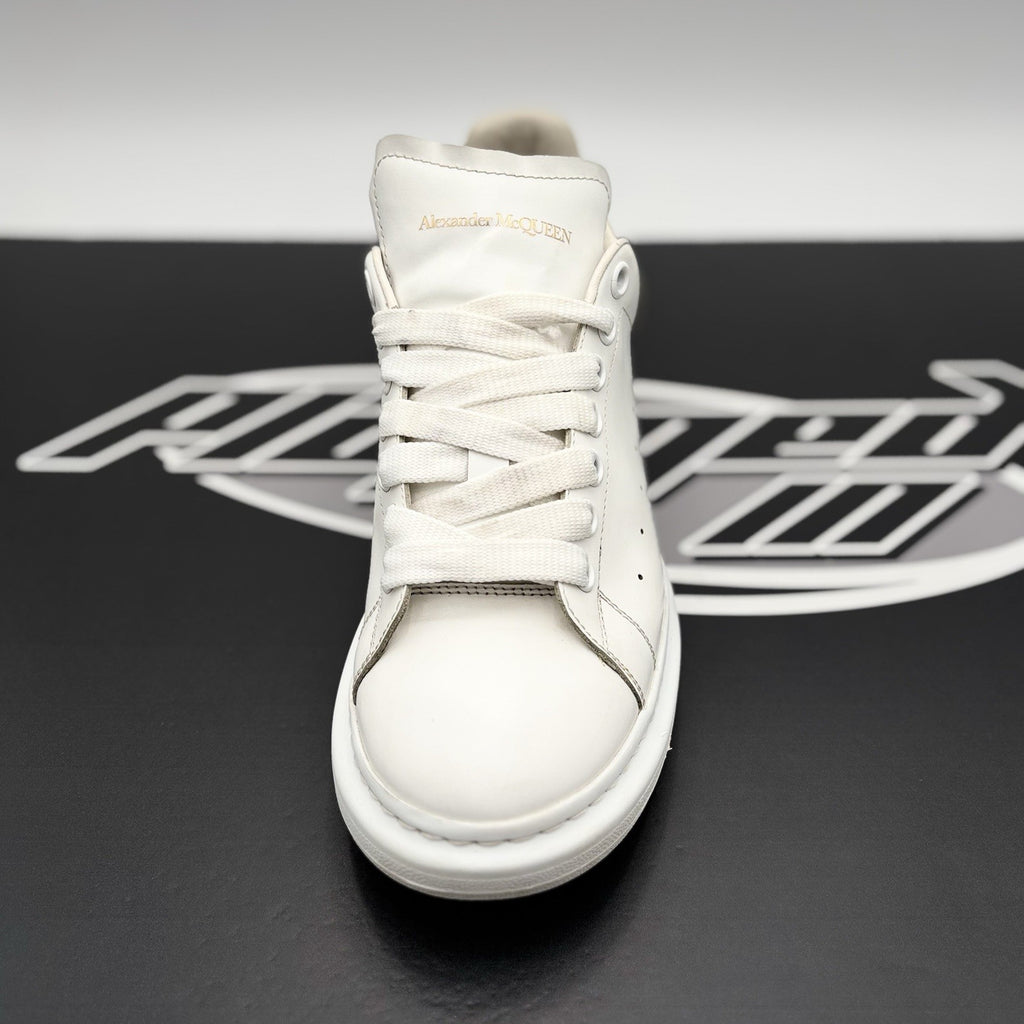 Size 42.5 (9.5 US) Alexander McQueen Oversized ‘ White ' | GOOD COND!