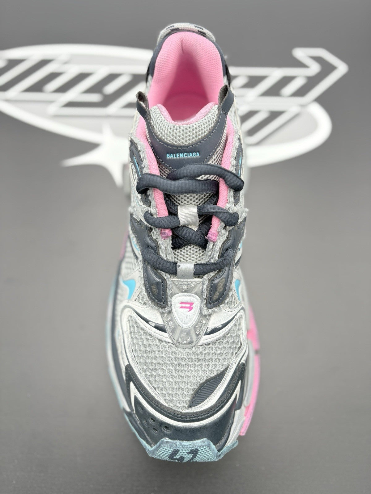 Size 42 (9 US) - Balenciaga Runner ' Grey Pink Blue ' | SUPER CLEAN!