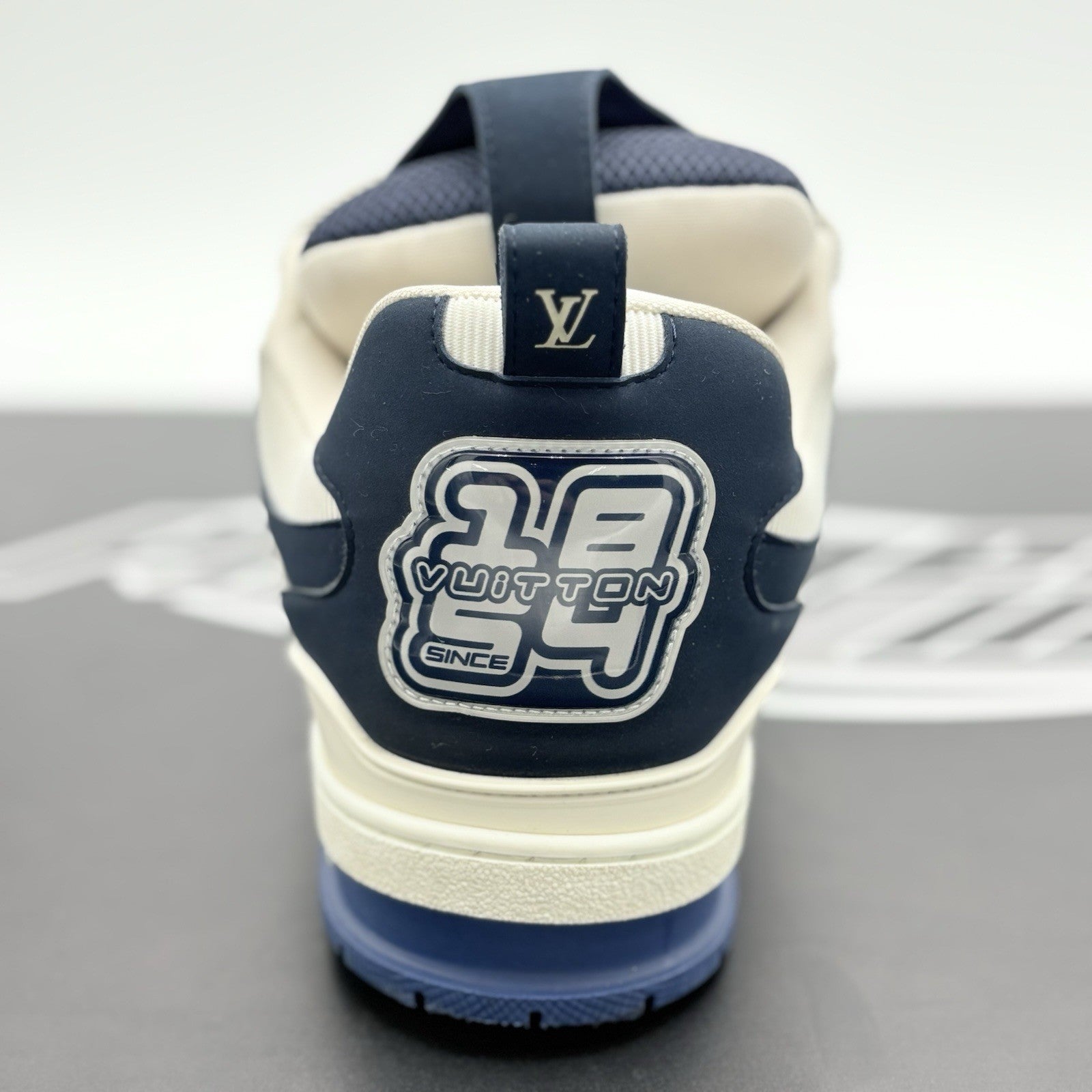 Size 12 LV (13-13.5 US) Louis Vuitton Skate ' Marine ' | GREAT CONDITION