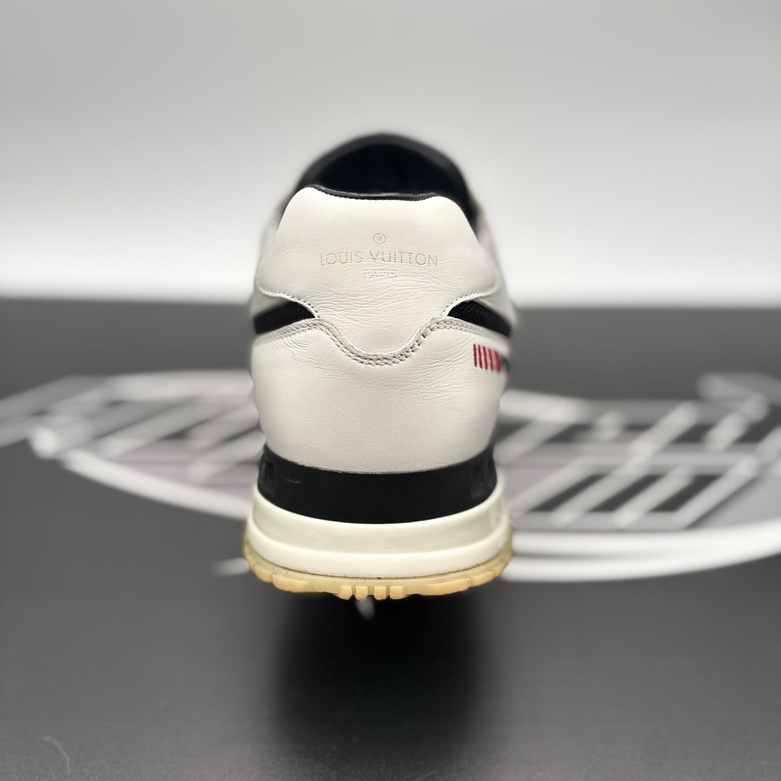 Size 8.5 LV (9.5-10 US) Louis Vuitton Runaway ' Red Black White ' | GOOD COND!