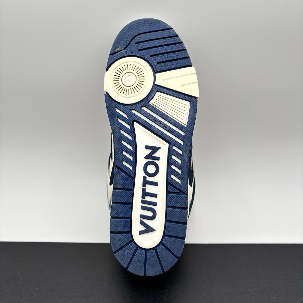 Size 8 LV (9-9.5 US) Louis Vuitton Skate ' Marine ' | GREAT CONDITION