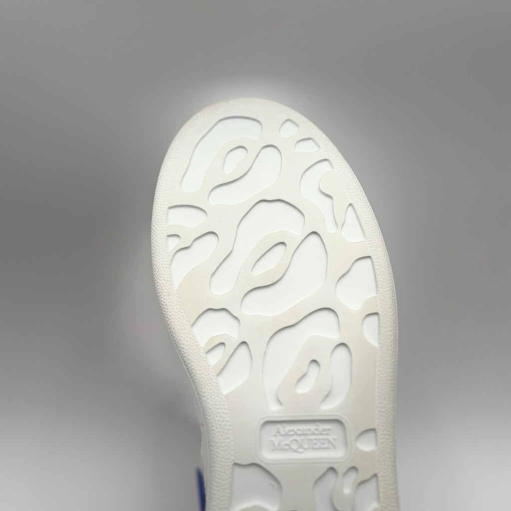 Size 38 - Alexander McQueen Oversized ' White Ultramarine' | GREAT CONDITION!