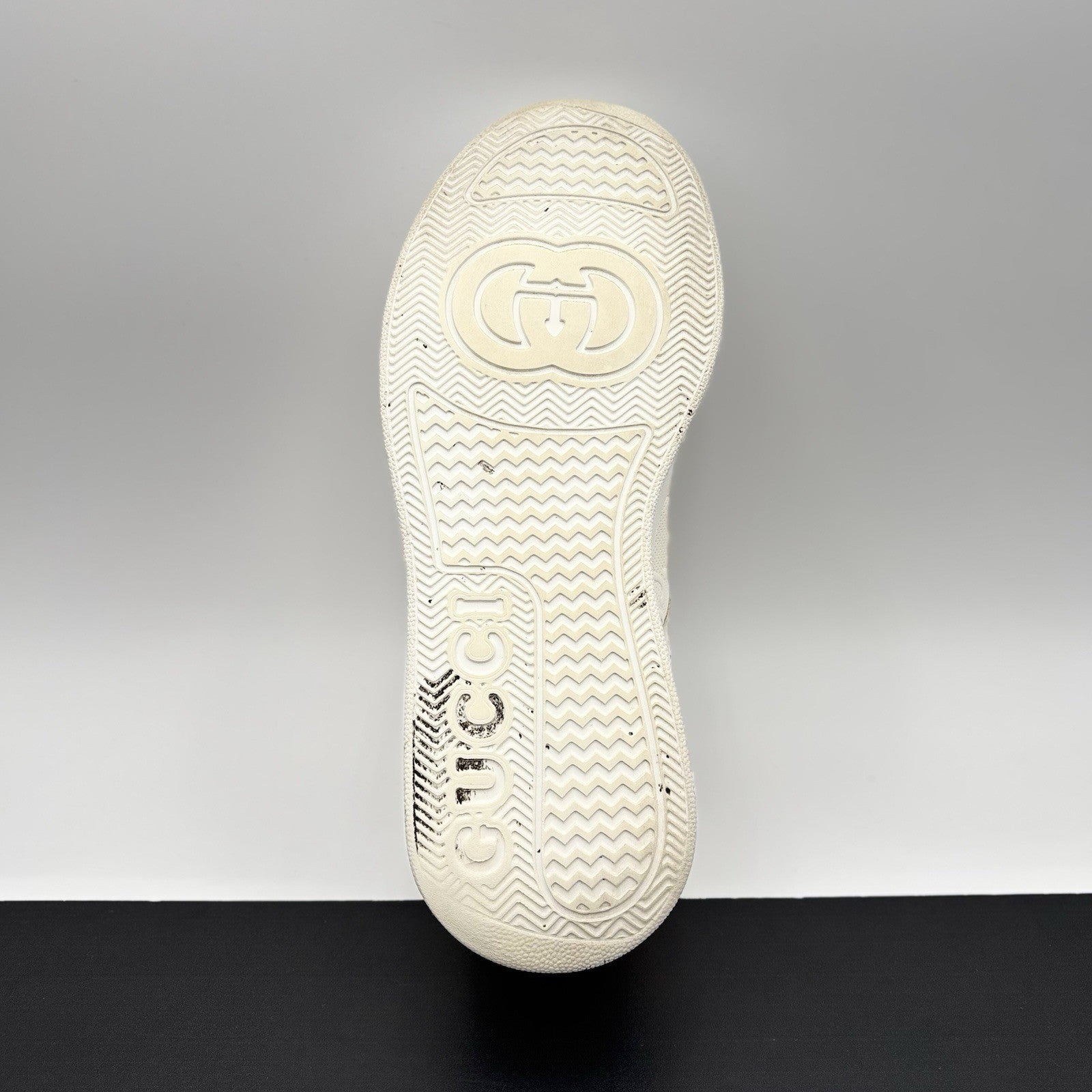 Size 8G (8.5 US) - Gucci GG Embossed ' White Leather ' | GOOD CONDITION!