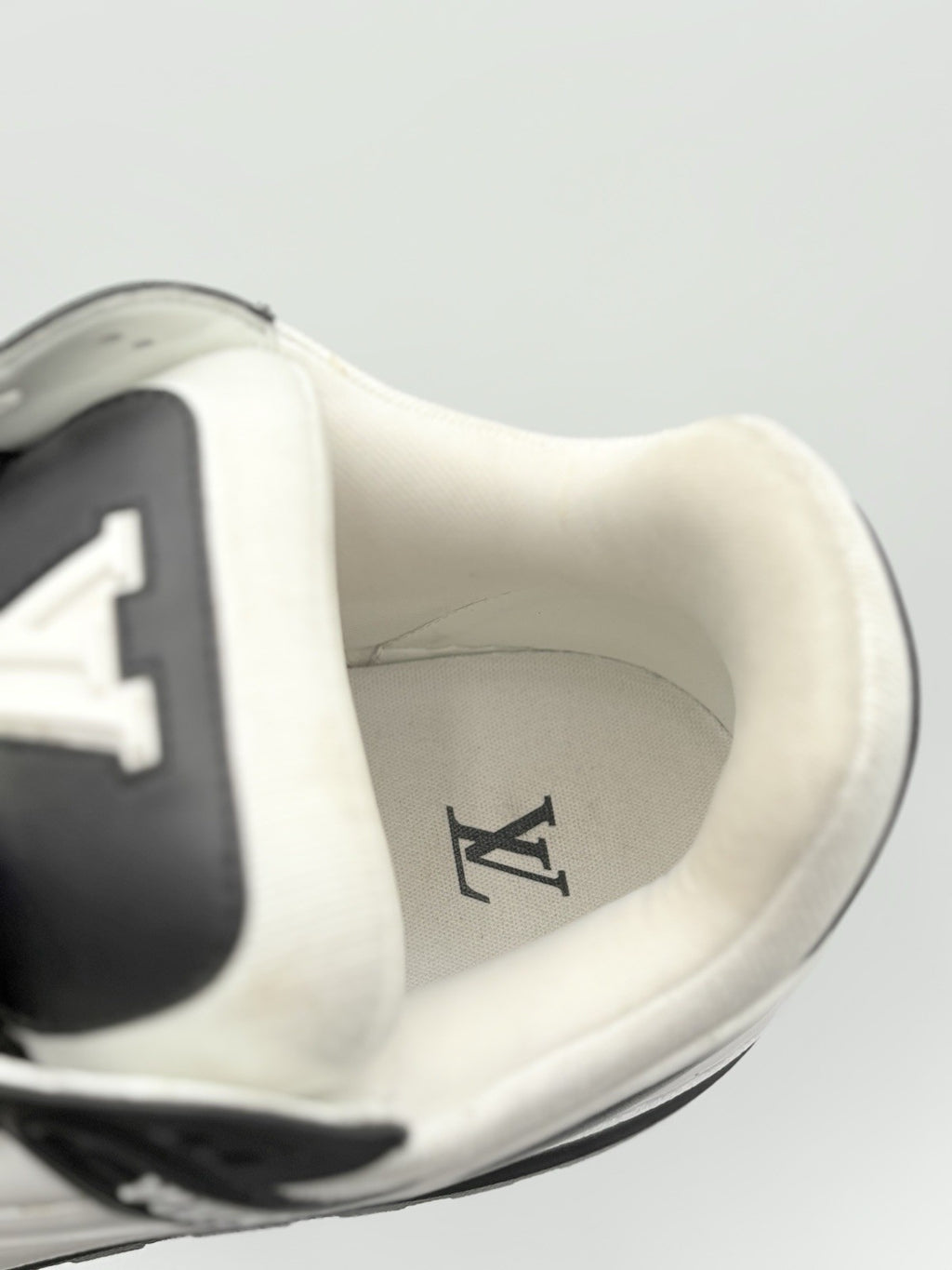 Size 12 LV (13-13.5 US) - Louis Vuitton Maxi ' Black White ' | SUPER CLEAN!