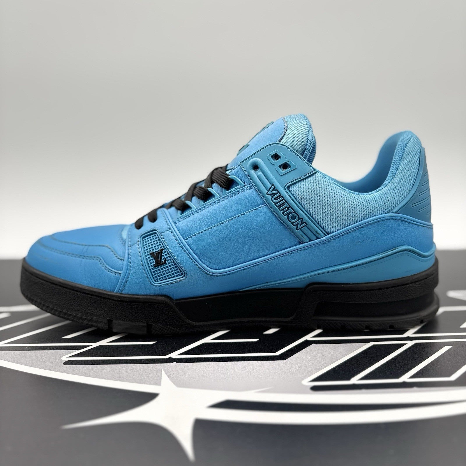 Size 7 LV (8-8.5 US) - Louis Vuitton Trainer ' Blue, Black ' | GOOD CONDITION!