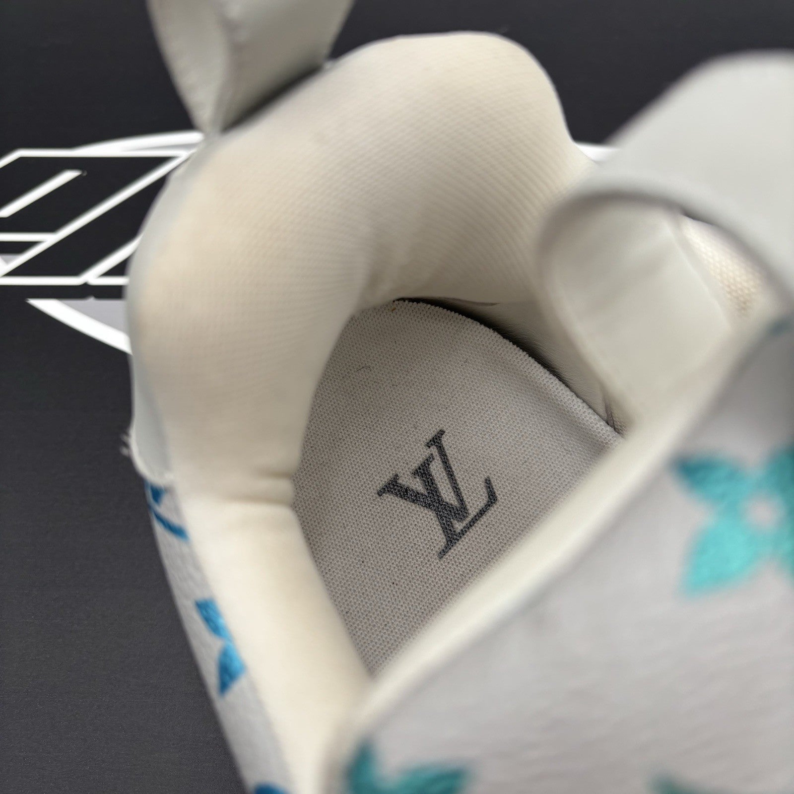 Size 11 LV (12-12.5 US) Louis Vuitton Skate ' Grey Monogram Multicolor' | GREAT!