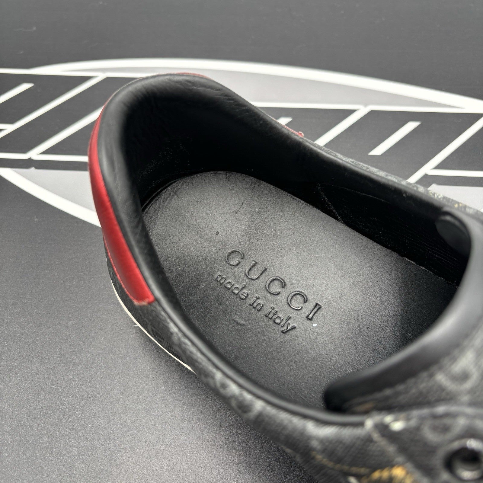 Size 8 G (8.5 US) - Gucci Tiger Ace GG Supreme Monogram | GREAT CONDITION!