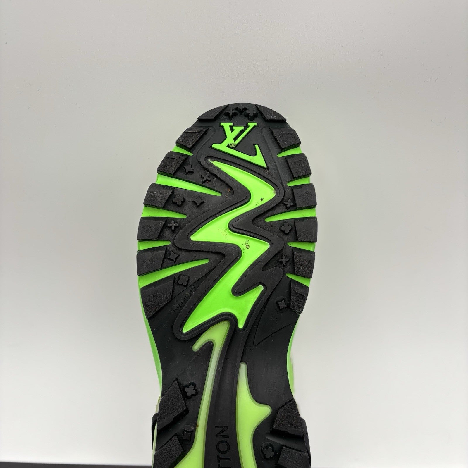 Size 10 LV (11-11.5 US) Louis Vuitton Tactic Runner ' Green ' | GOOD CONDITION!