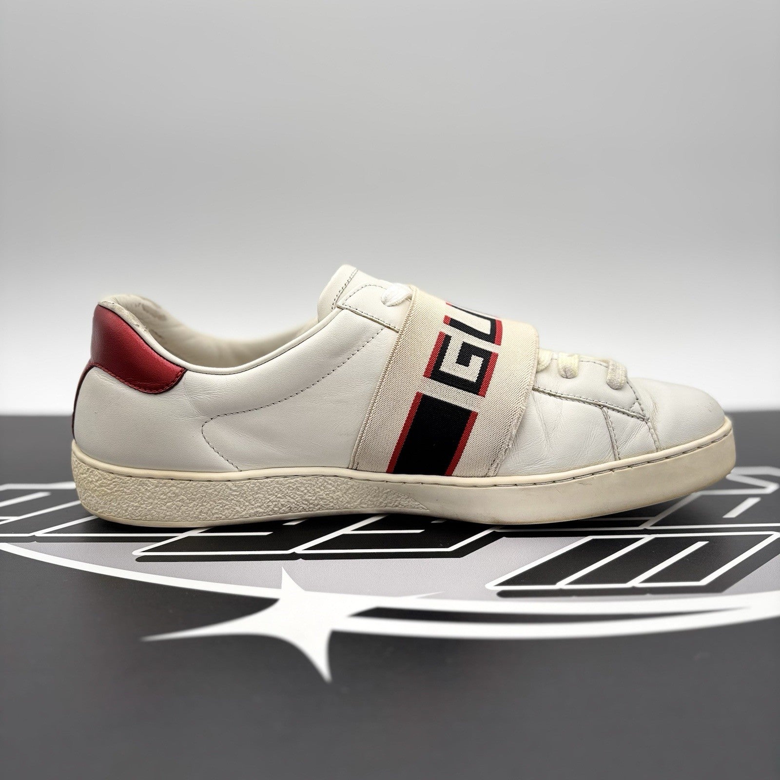 Size 9 G (9.5 US) - Gucci Ace Leather  With Strap ' White '