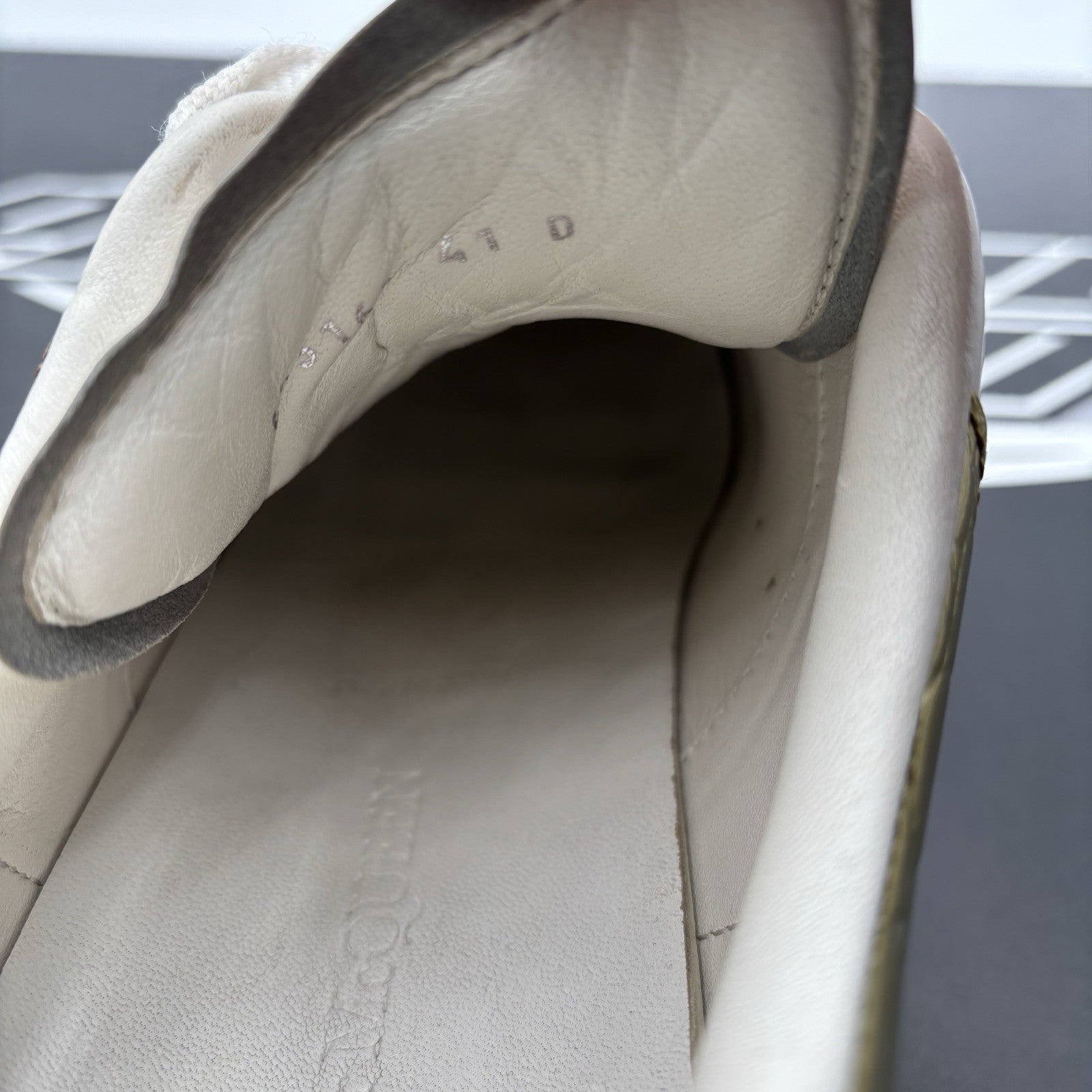Size 41 (8 US) Alexander McQueen Oversized ' Gold Crocodile ' | GOOD COND!