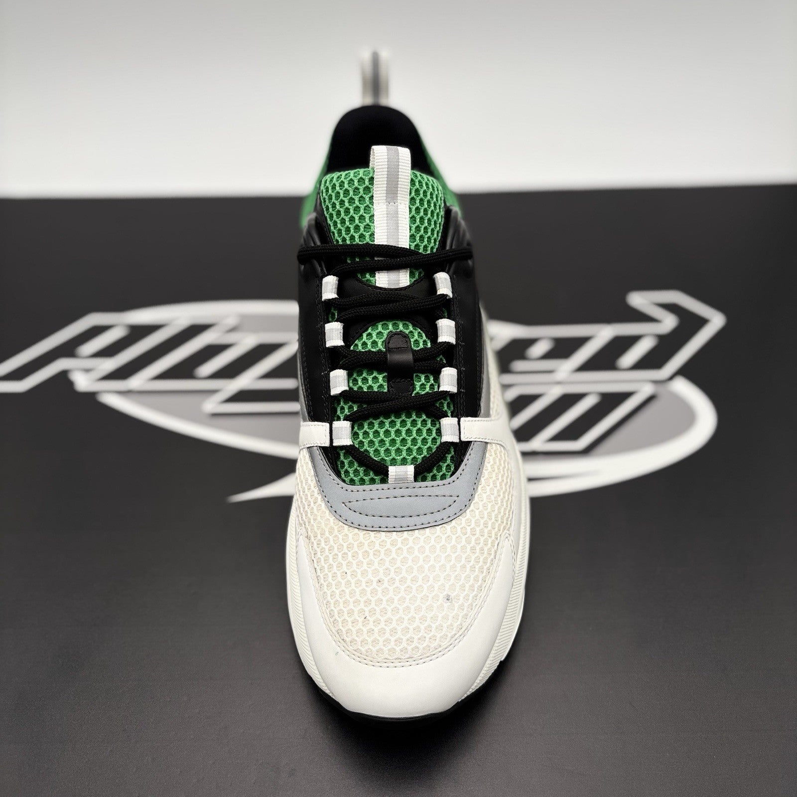 Size 46 (13 US) - Dior B22  Sneaker ' Green, White ' | SUPER CLEAN!