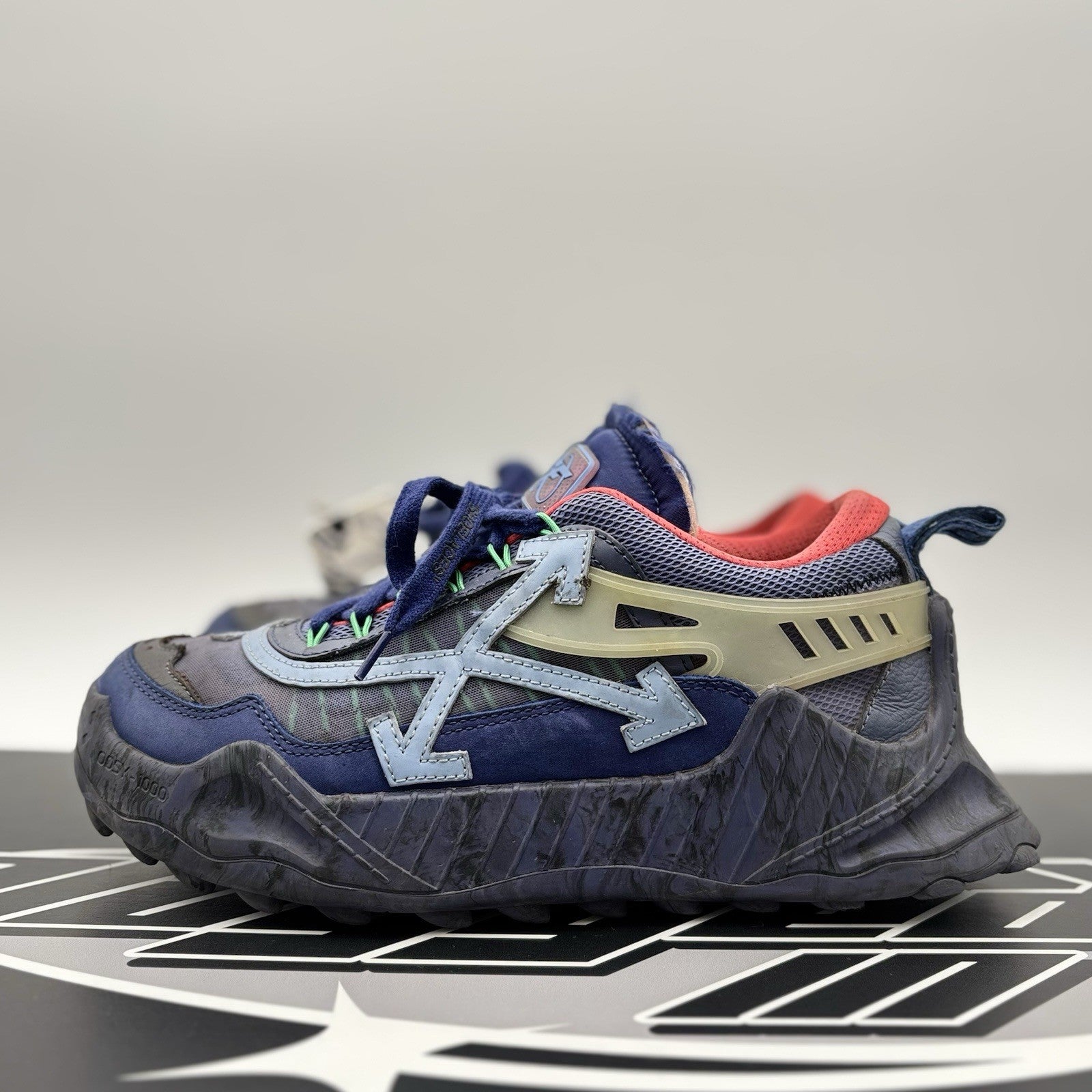 Size 41 (8 US) Off-White ODSY-1000 ' Blue' | GOOD CONDITION!