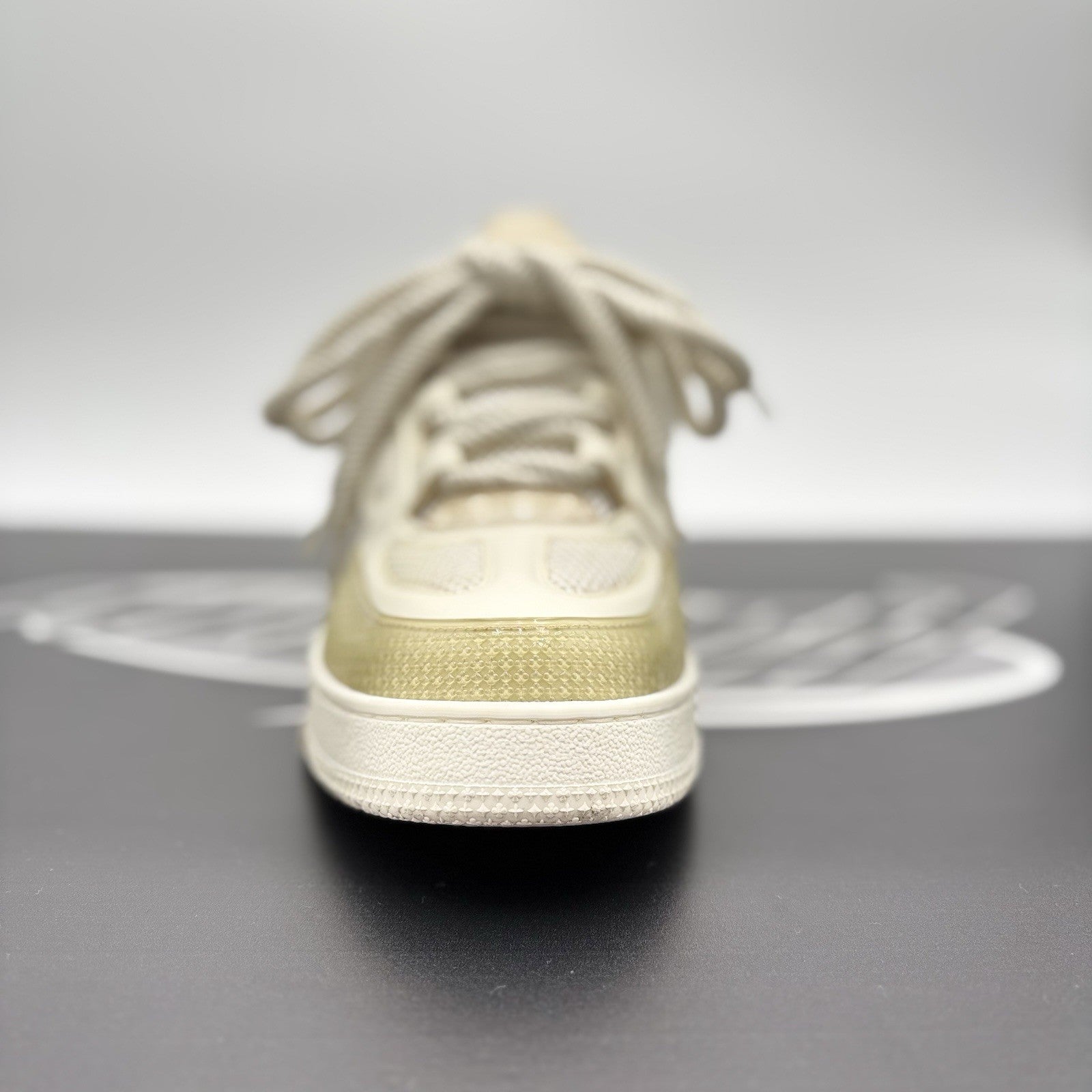 Size 10.5 LV (11.5-12 US) Louis Vuitton Skate ' White ' | GOOD CONDITION!