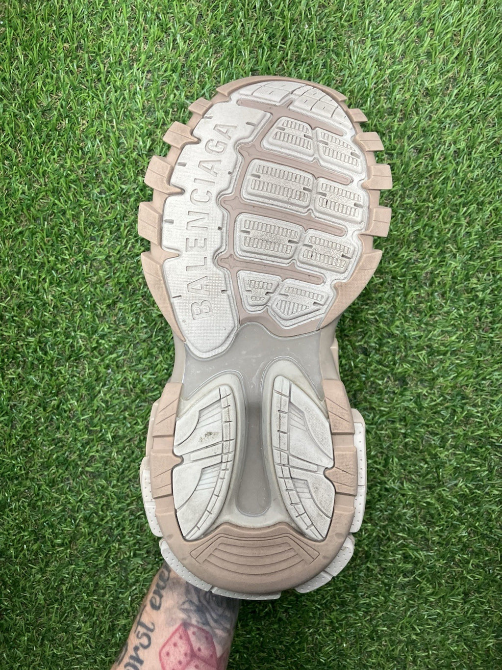 Size 38 - Balenciaga Track.3 ' Beige ' | GREAT CONDITION!