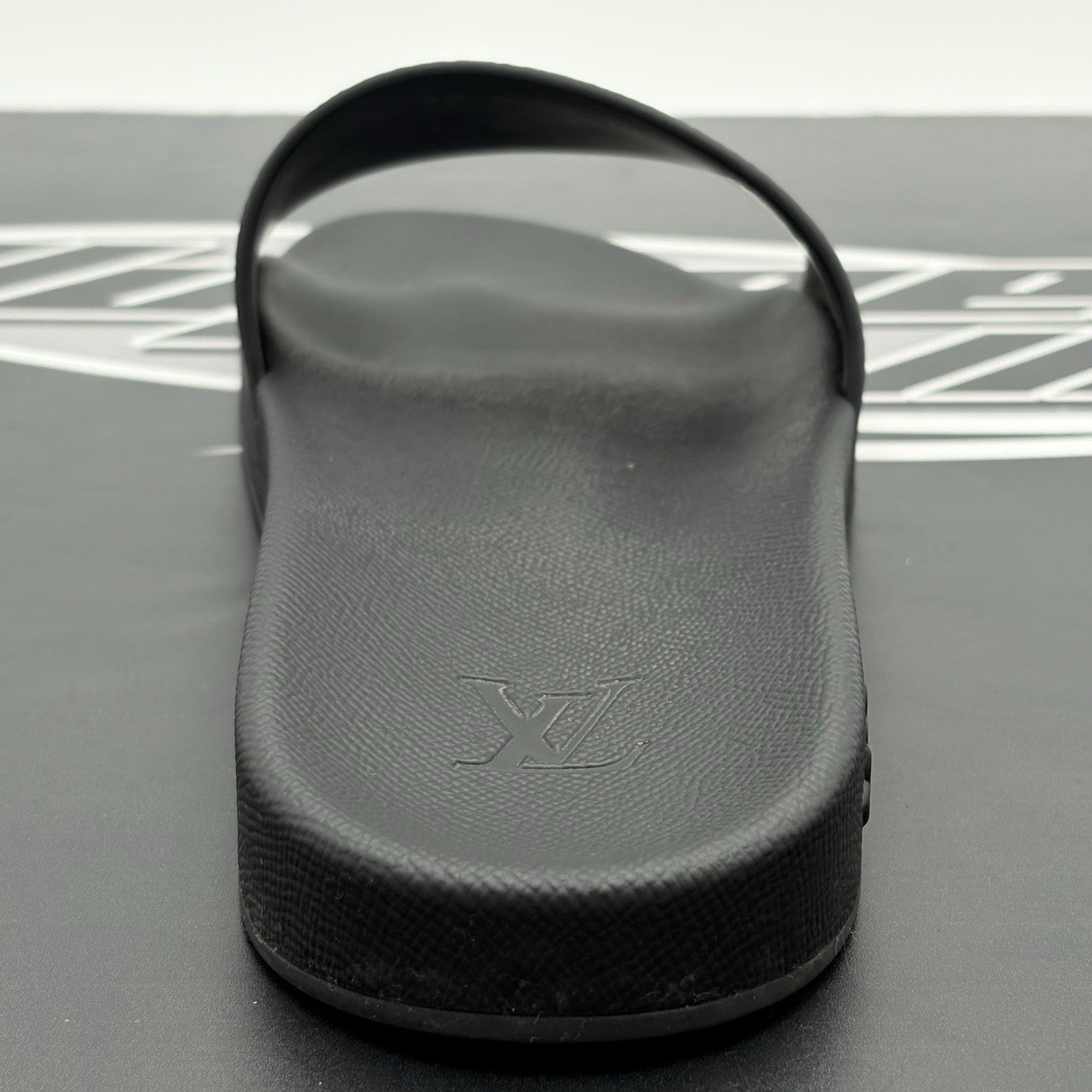Size 10 LV (11-11.5 US) Louis Vuitton Damier Sandals ' Black Grey ' | GREAT COND