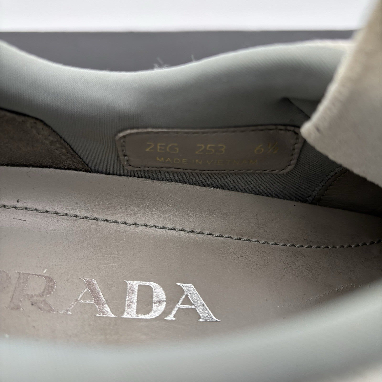 Size 6.5 UK (7.5 US) Prada Cloudbust Mesh ' White, Grey ' | GOOD CONDITION!