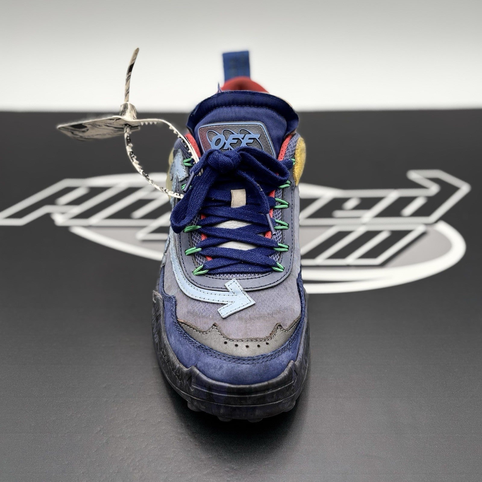 Size 41 (8 US) Off-White ODSY-1000 ' Blue' | GOOD CONDITION!