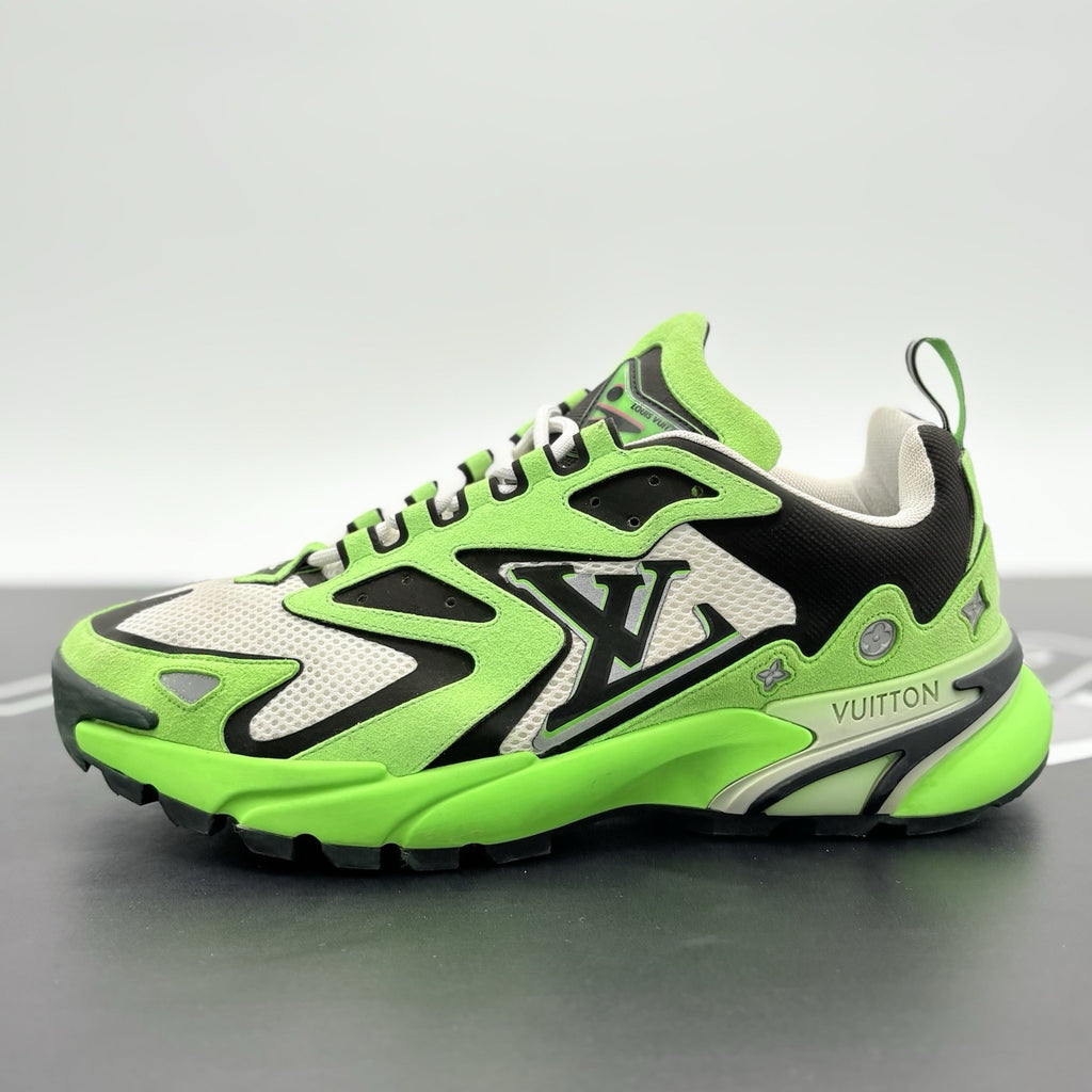 Size 7 LV (8-8.5 US) Louis Vuitton Tactic Runner ' Green ' | GREAT CONDITION!