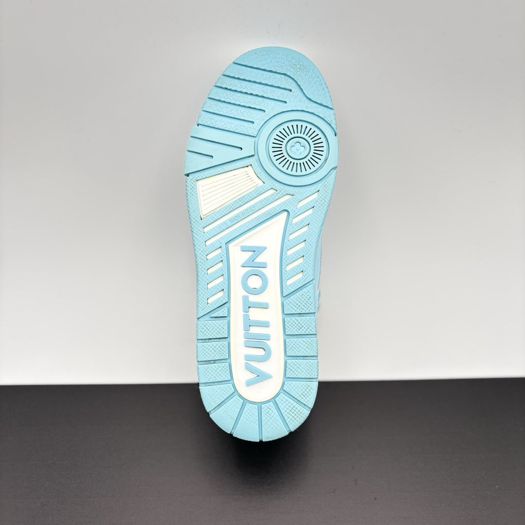 Size 4 LV (5-5.5 US) - Louis Vuitton Trainer ' Sky Blue, White ' | GREAT COND!